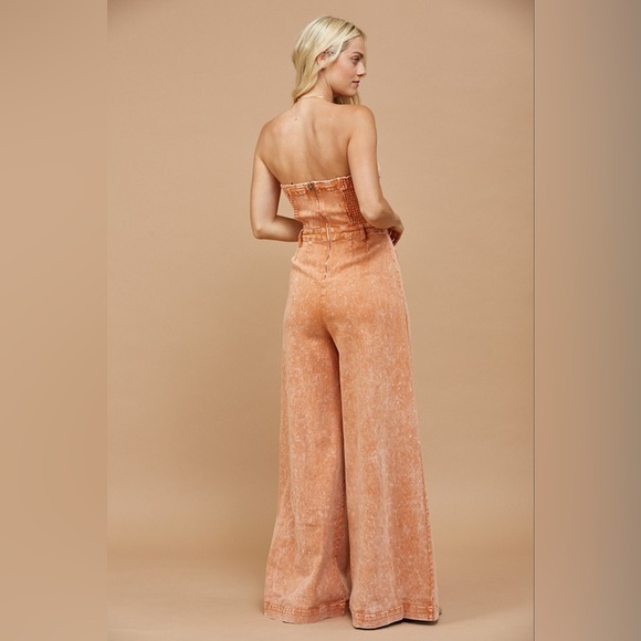 RUST STRAPLESS MINERAL WASH WIDE LEG DENIM JUMPSUIT🤠 - Picture 7 of 8